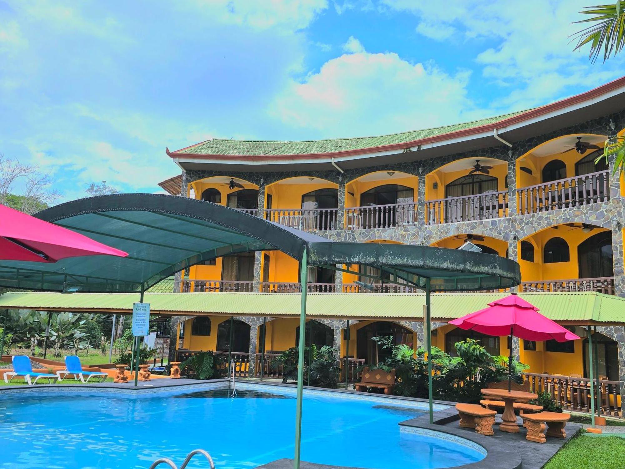 Apartahotel Playa Luna ウビタ エクステリア 写真