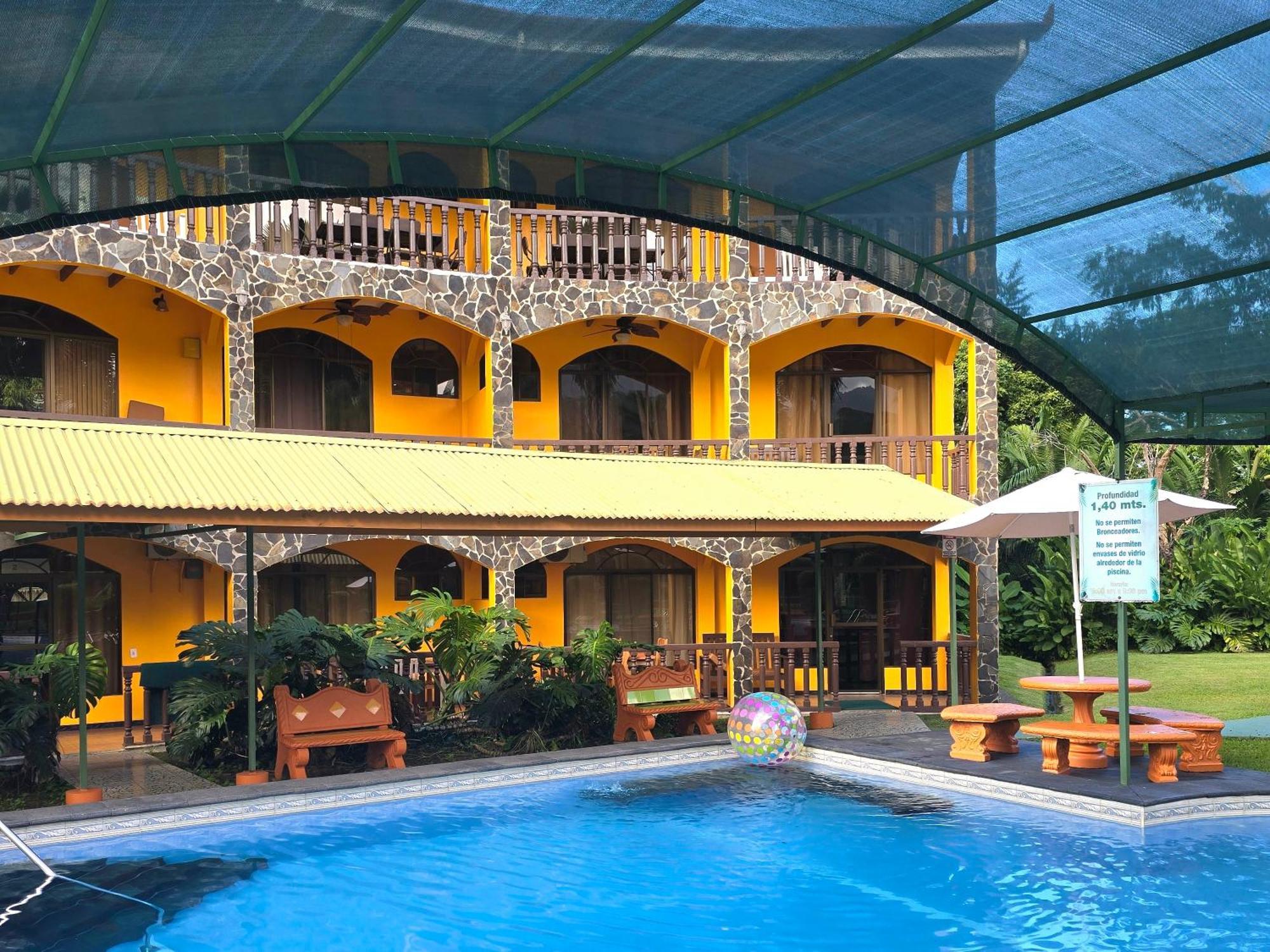 Apartahotel Playa Luna ウビタ エクステリア 写真